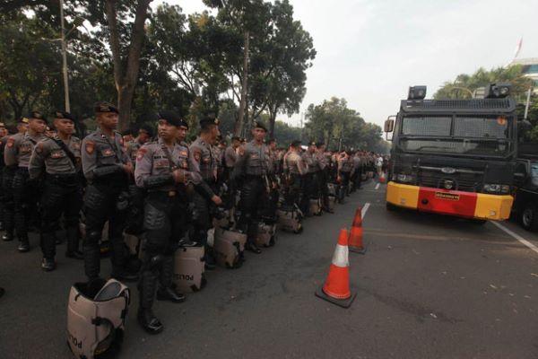  Ratusan Polisi Bersiaga, Polri Imbau Massa Aksi Tertib Sampaikan Aspirasi