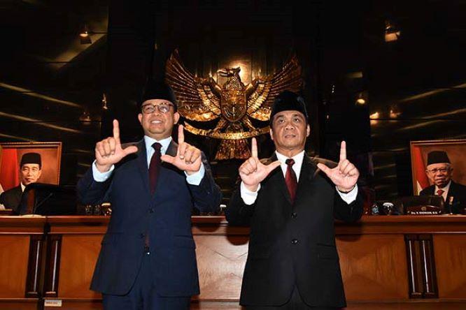  DPRD DKI Umumkan Pemberhentian Anies-Riza