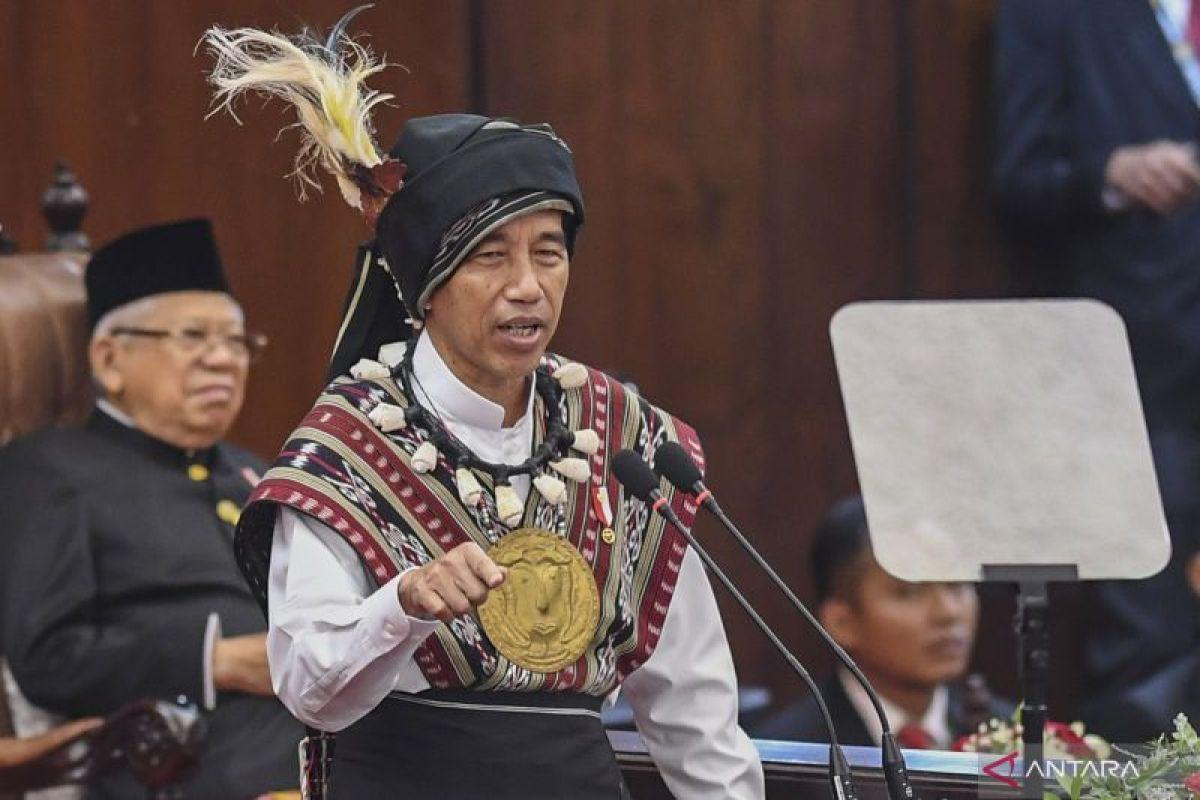  Presiden Jokowi Sedih Kebebasan Demokrasi Dilampiaskan dengan Fitnah
