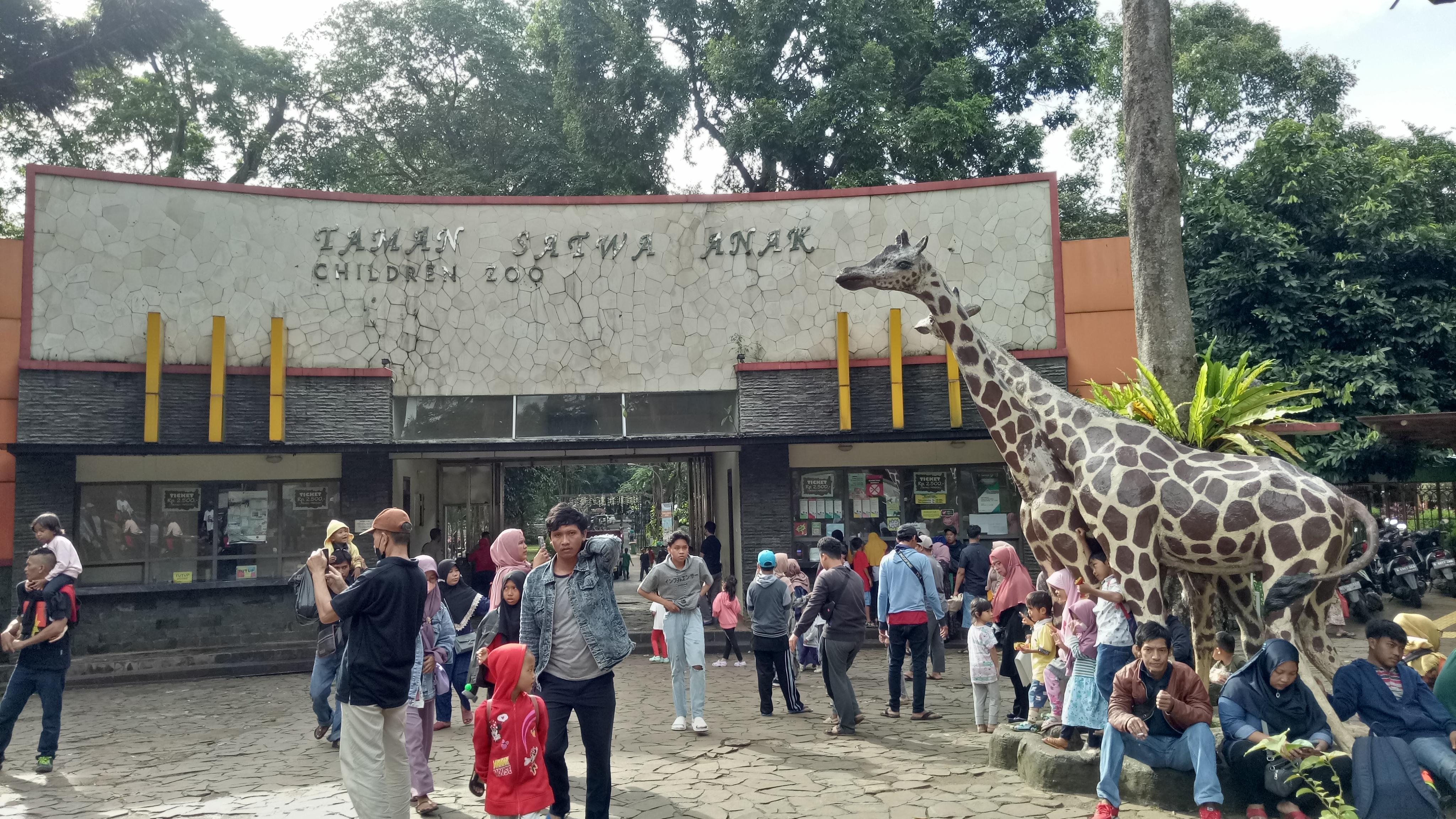  Taman Margasatwa Ragunan Tetap Buka Pelayanan pada Hari Raya Iduladha