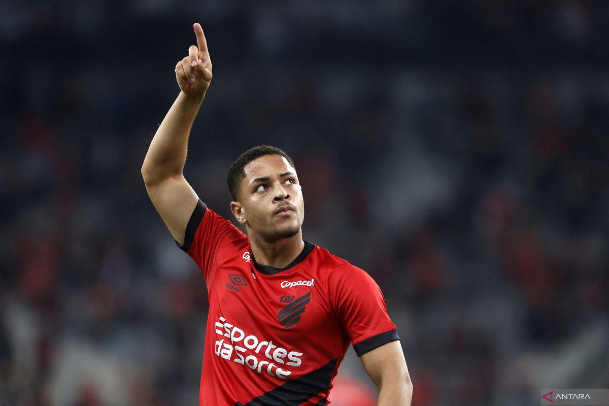  Vitor Roque  akan Kenakan Nomor Punggung 19