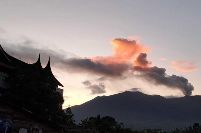  Status Siaga Darurat Marapi Diperpanjang Satu Bulan