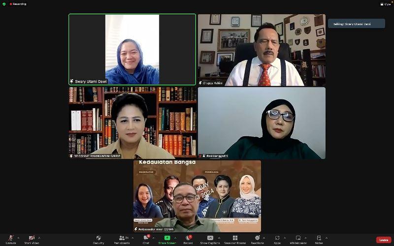   Connie Rahakundini Sebut Indonesia Tidak Bisa Menghindar dari Tanggung Jawab Keamanan Dunia
