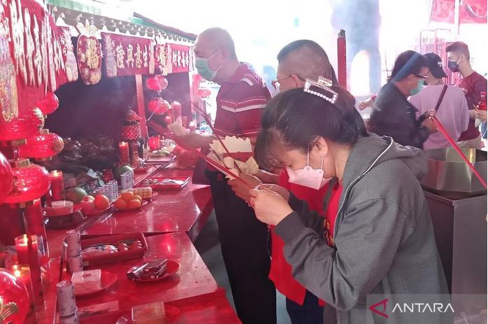 Vihara Dharma Bhakti di Petak Sembilan Dikunjungi 3.000 Orang 