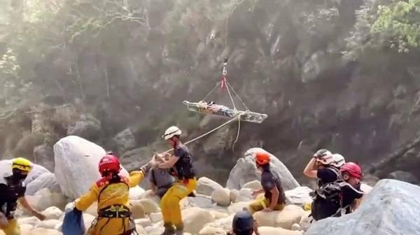  Gempa Taiwan: Lebih dari 600 Orang Masih Terjebak di Taman Nasional Hualien 