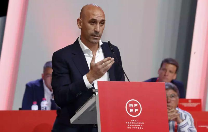  Kasus Gratifikasi, Bos Federasi Sepak Bola Spanyol Diselidiki