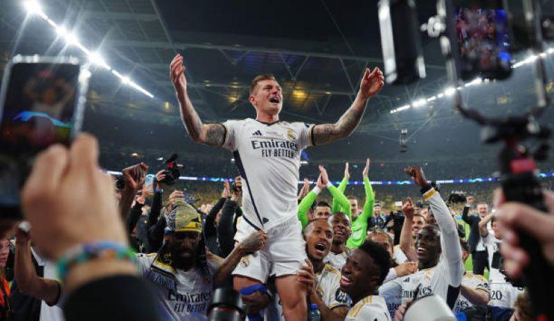  Kado Terindah Toni Kroos jelang Pensiun