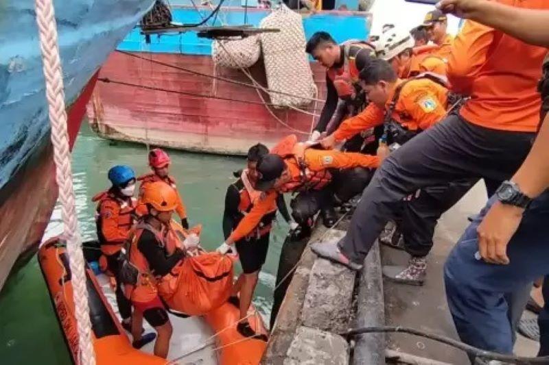  Tim Gabungan Temukan Warga yang Tenggelam di Muara Baru