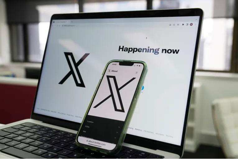  Elon Musk Perbolehkan Konten Dewasa di Platform X