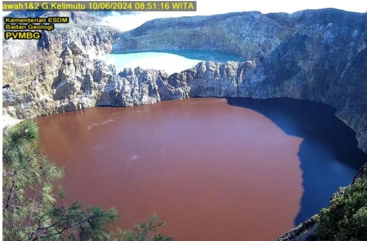  Danau Kelimutu Kawah I Berubah Warna dari Hitam Jadi Coklat