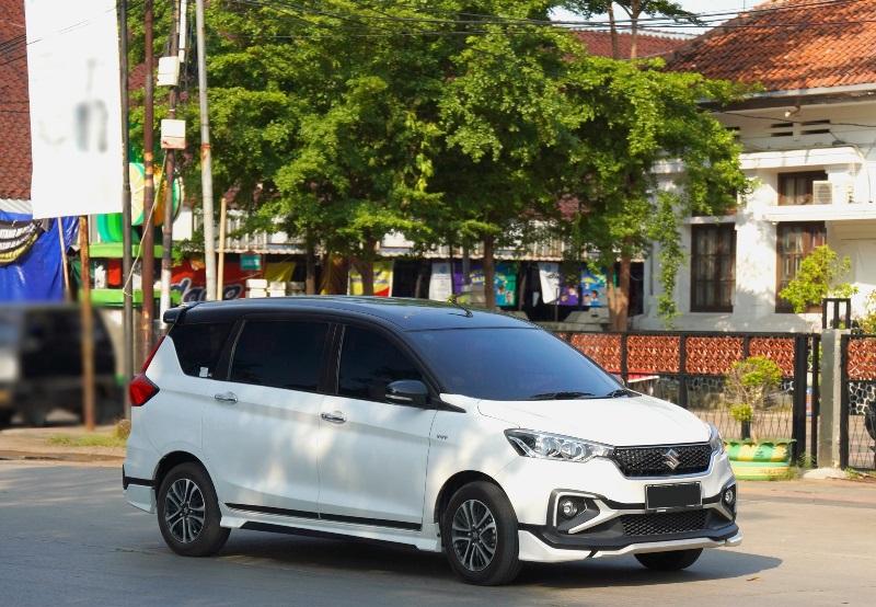  Penjualan Suzuki Naik, Didominasi Mobil Hybrid