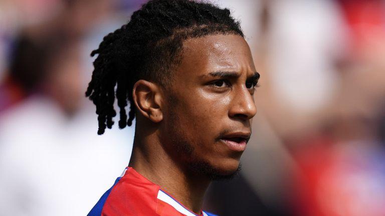  Bayern Munich Resmi Ambil Pemain Sayap Michael Olise dari Crystal Palace