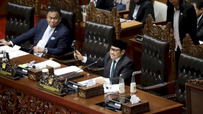 Rapat Paripurna DPR RI Setujui Pembentukan Pansus Angket Haji