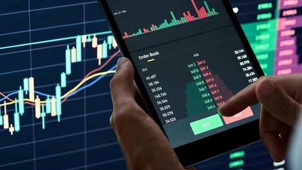  Pilpres Amerika Serikat Berpotensi Pengaruhi Saham Energi Indonesia
