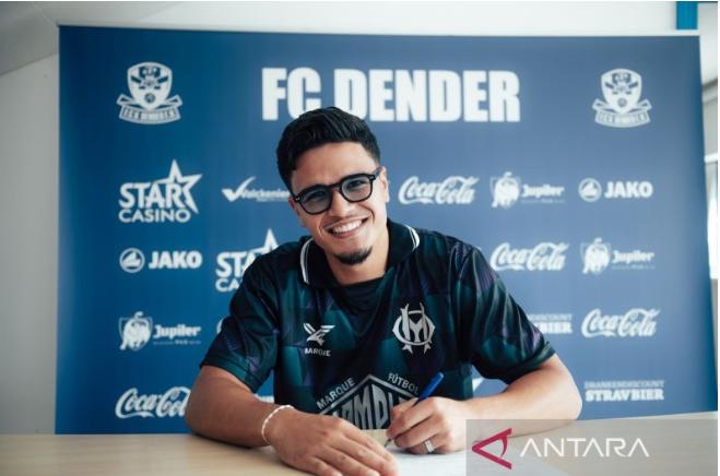 Ragnar Oratmangoen Lanjutkan Karier Bersama FC Dender