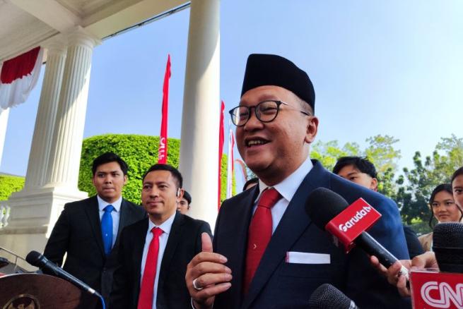  Rosan Roeslani Tiba di Istana Kepresidenan untuk Dilantik Jadi Menteri Investasi