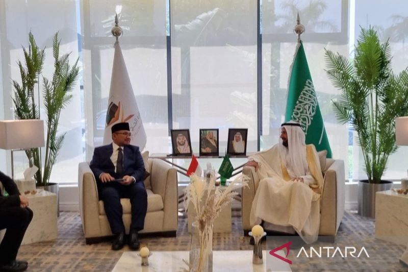  Menag Kunjungi Arab Saudi, Bahas Persiapan Ibadah Haji 2025