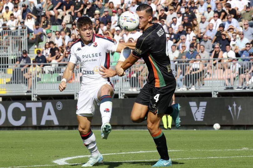  Venezia vs Genoa 2-0, Jay Idez dan Tim Raih Kemenangan Pertama