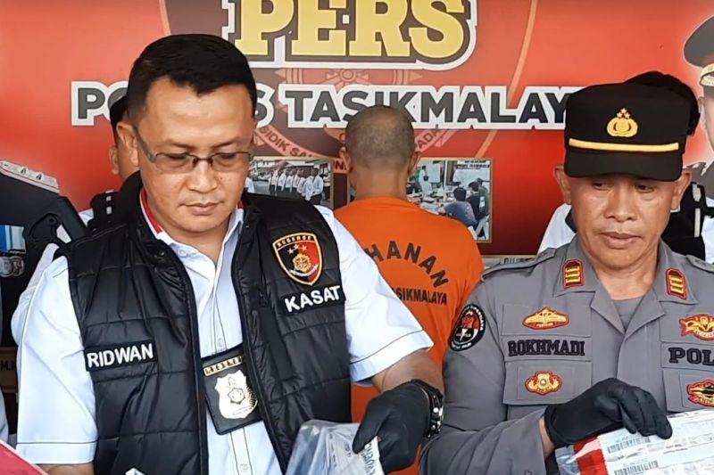  Polisi Ungkap Motif Pembunuhan Jasad dalam Karung di Tasikmalaya