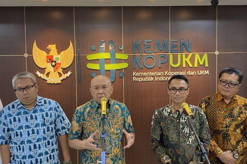  Kemenkop UKM Gandeng PT Pos Indonesia Bangun 42 Pusat UMKM