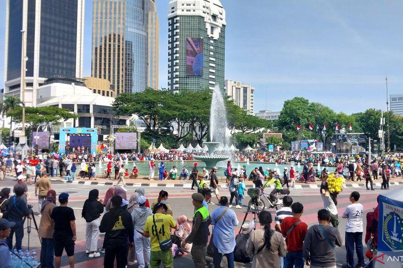  Warga Padati Area di Sekitar Monas untuk Nobar Pelantikan Presiden