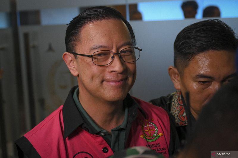  Tom Lembong Dicecar Pertanyaan Seputar Surat Impor Gula Saat Diperiksa 10 Jam
