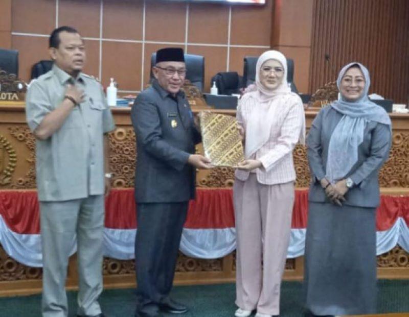  Tiga Raperda Diajukan Wali Kota Depok ke DPRD