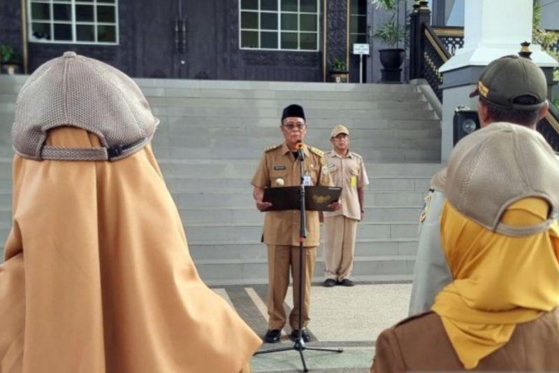  Setelah Sempat Menghilang dan Dicari KPK, Gubernur Kalimantan Selatan Muncul Pimpin Apel ASN