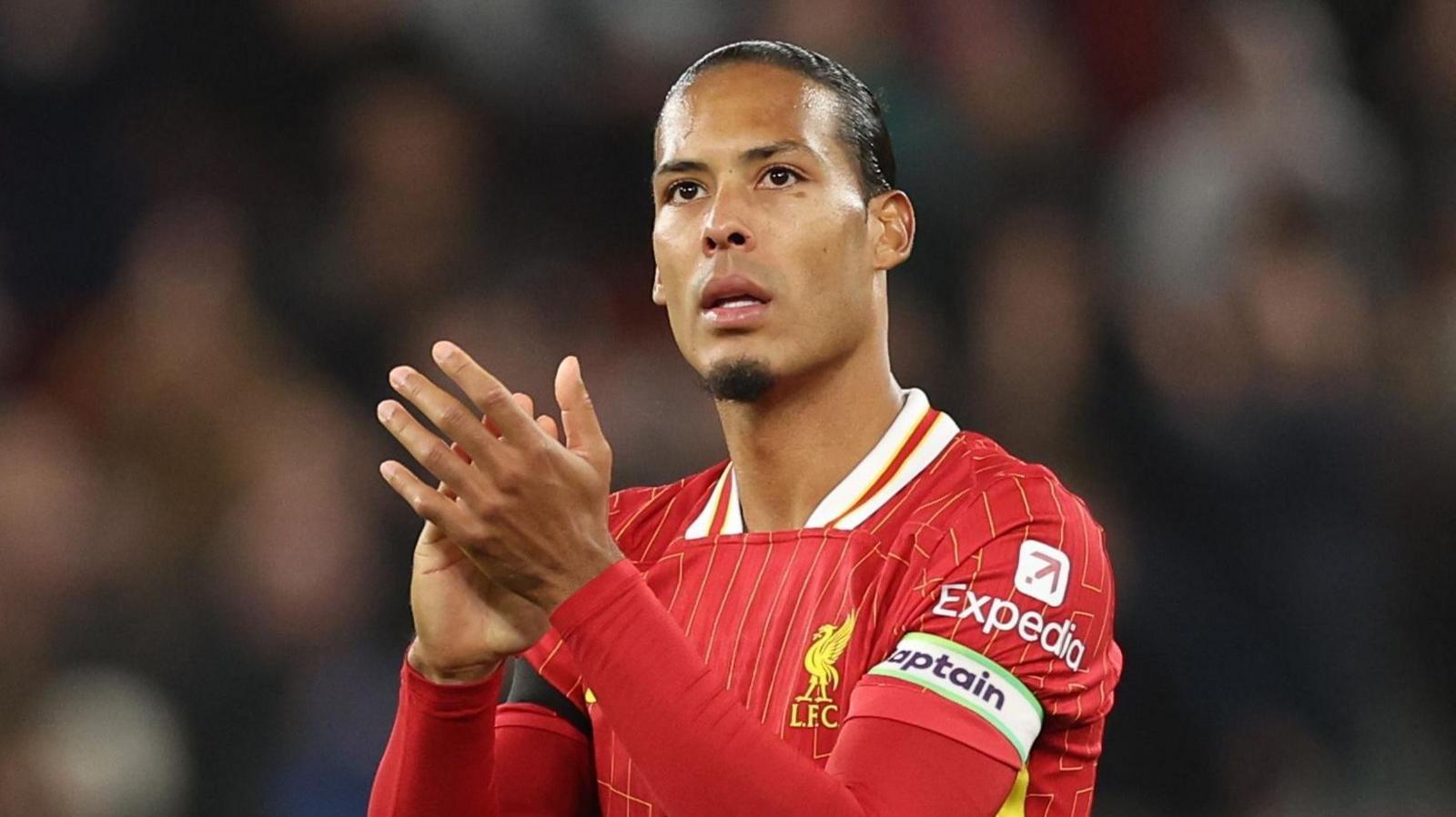  Empat Kali Jadi Pemain Terbaik FIFPro Virgil van Dijk Lampaui Legenda Brasil Ronaldinho