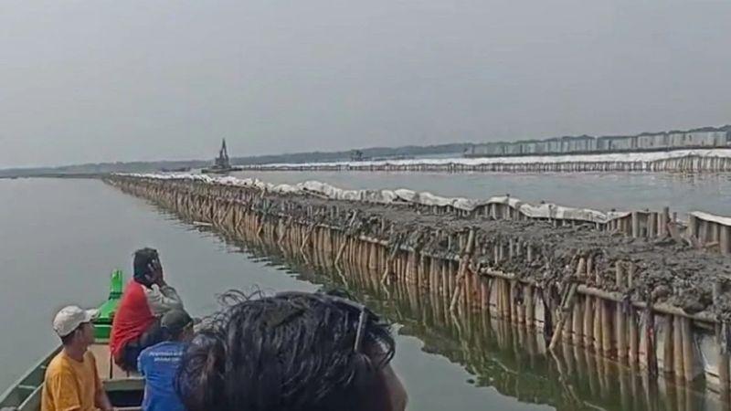  KKP Sebut Pagar Laut Bekasi tak Miliki Izin PKKPRL
