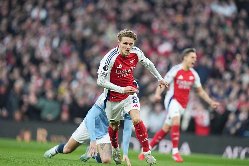  Arsenal Menang Telak 5-1 Atas Manchester City 