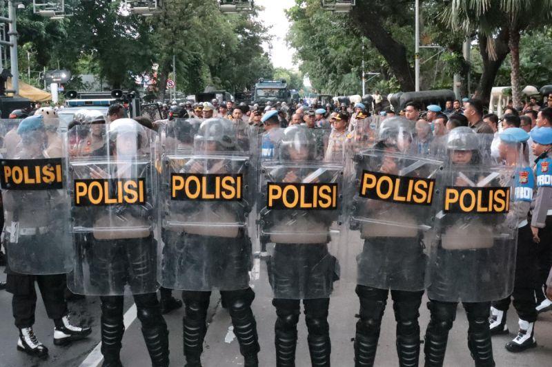 2.460 Personel Gabungan Dikerahkan untuk Kawal Unjuk Rasa di Patung Kuda Monas