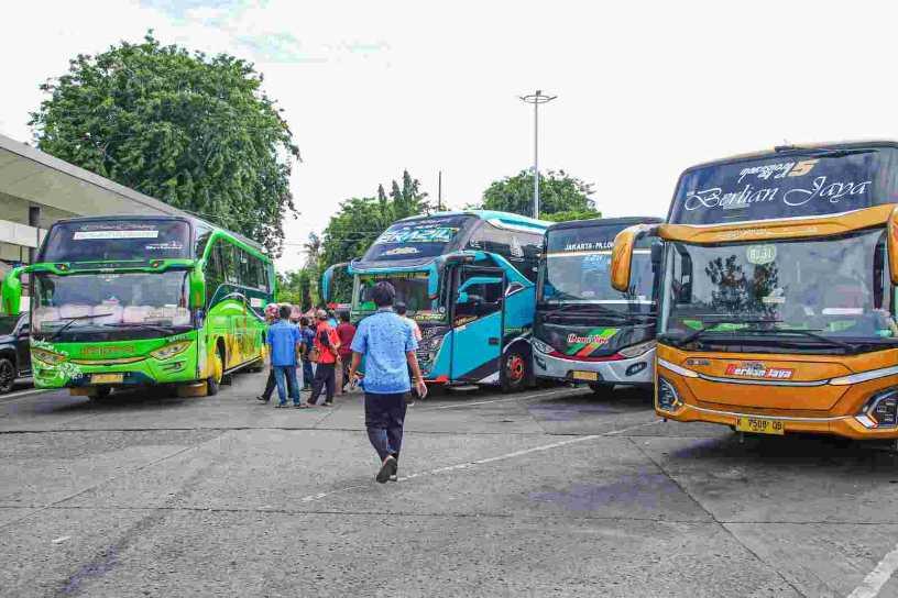  Dishub DKI Siapkan 2.846 Bus AKAP untuk Angkutan Lebaran 2025