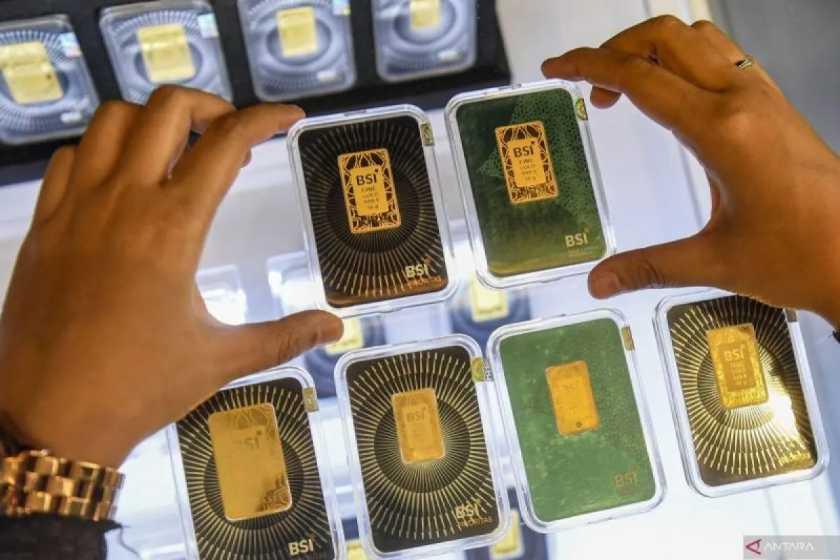  Emas Antam Kembali Anjlok Rp20.000 per Gram
