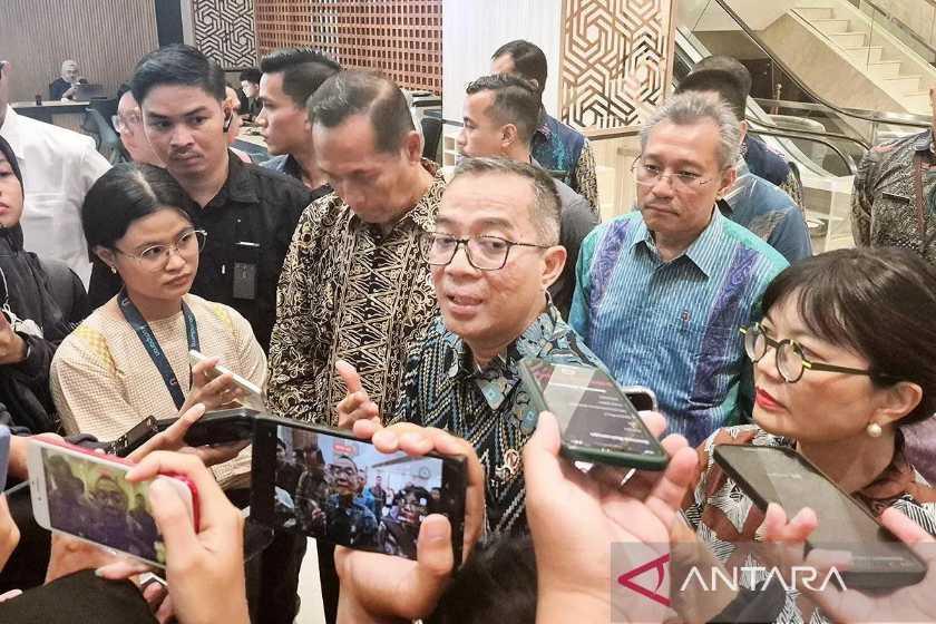  Komisi X Minta Perusahaan tidak Tahan Ijazah Karyawan