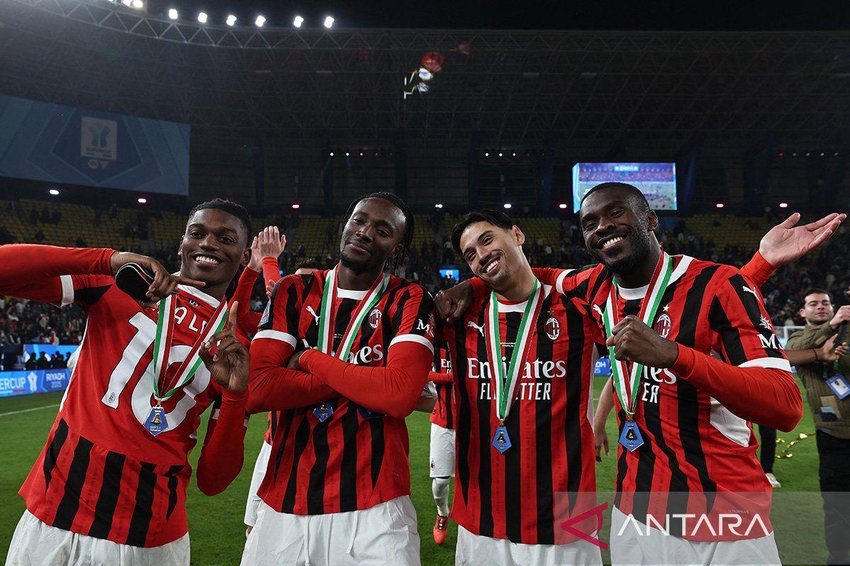  Gol Bunuh Diri Genoa, Bikin AC Milan Menang Dramatis 2-1