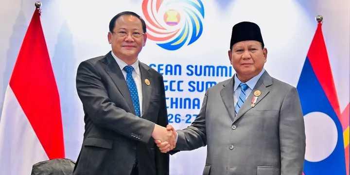   Presiden Prabowo Ajak PM Laos Tingkatkan Perdagangan Indonesia-Laos