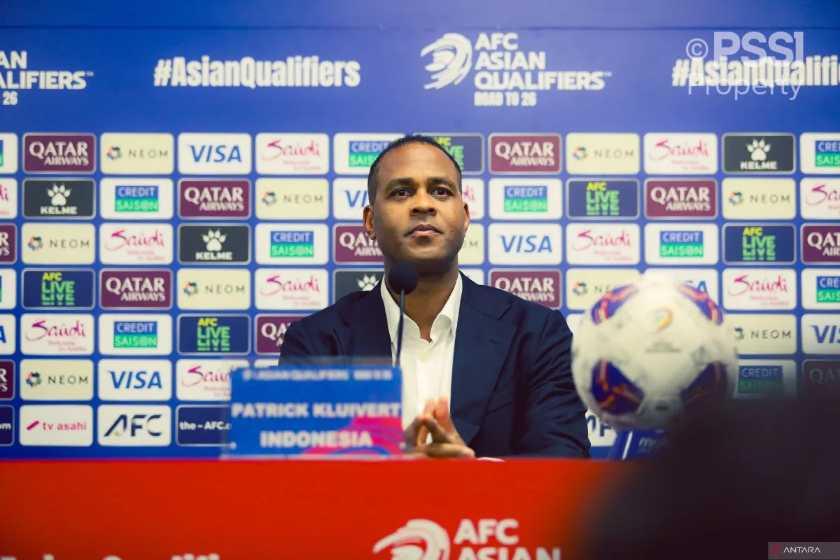  Patrick Kluivert Akui Jepang Terlalu Tangguh untuk Timnas Indonesia