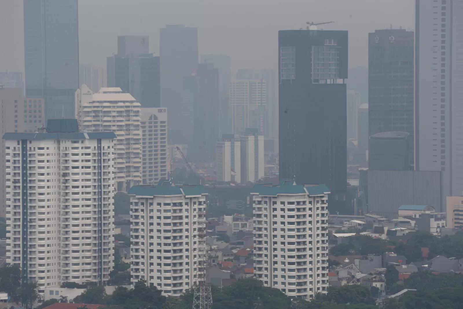  Rabu Pagi, Kualitas Udara Jakarta Terburuk Keenam di Dunia