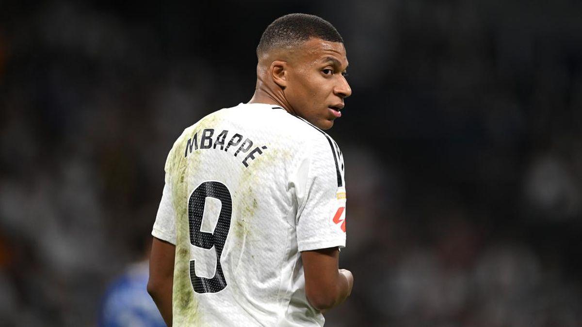  Kylian Mbappe Dirawat di Rumah Sakit Akibat Gangguan Lambung Akut