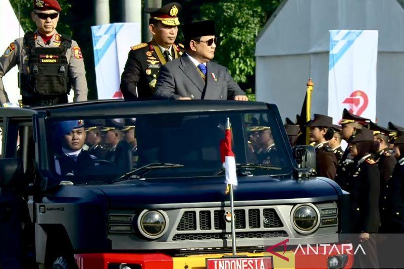  Presiden Prabowo Pimpin Upacara HUT ke-79 Bhayangkara di Monas