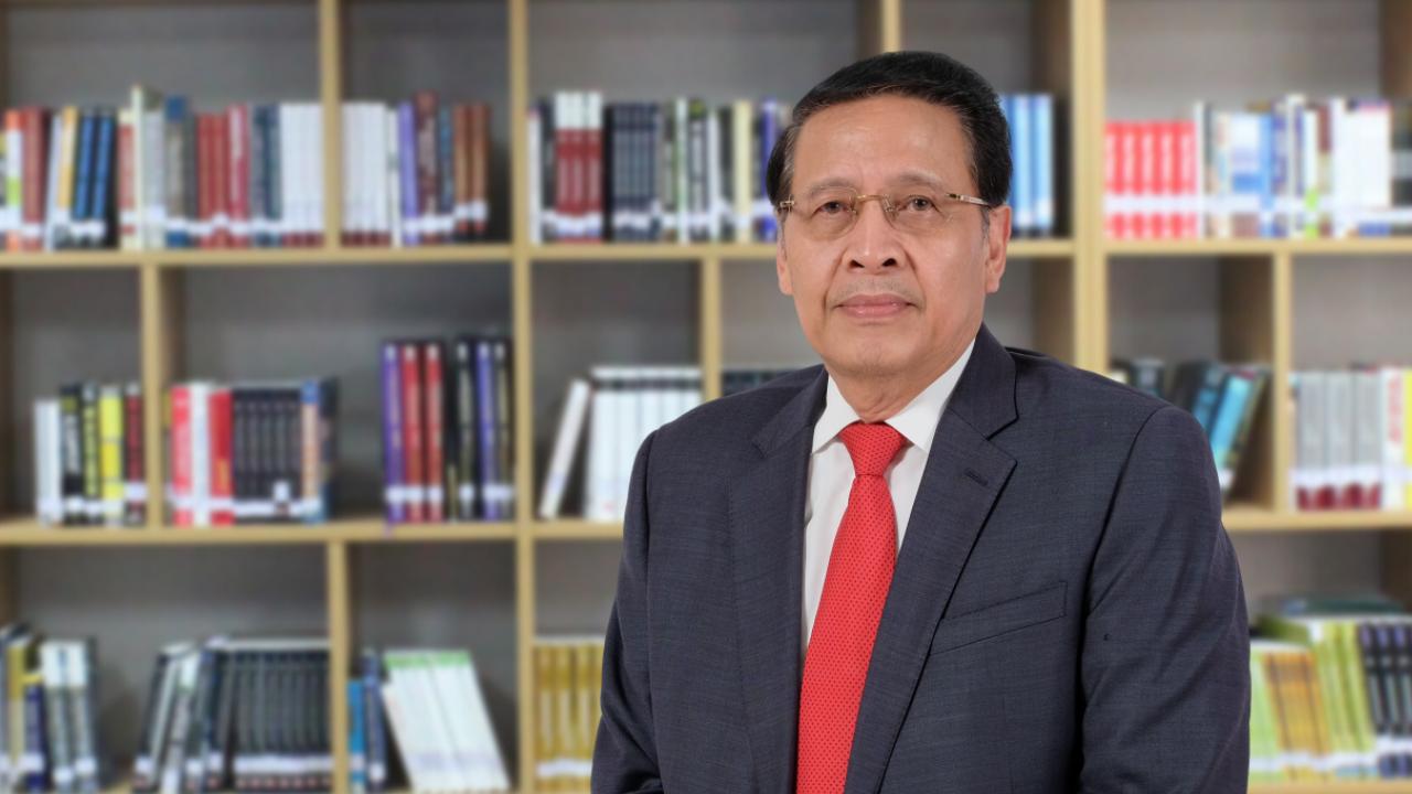  Hasan Wirajuda Usul Negosiasi Tarif Impor AS Sebaiknya Dilakukan Secara Kolektif
