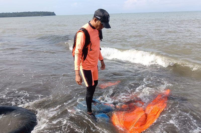  Dua Jenazah Korban KMP Tunu Pratama Jaya Ditemukan, Pencarian Diperluas ke Selatan Selat Bali