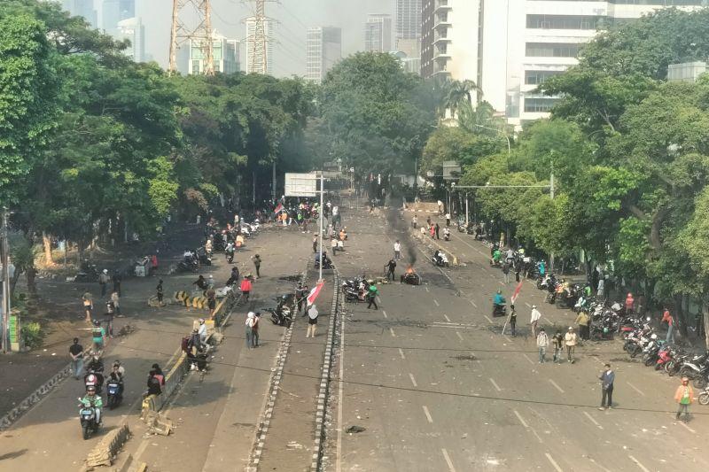  Jalan Kramat Kwitang Masih Ditutup Imbas Ricuh Demo Depan Mako Brimob