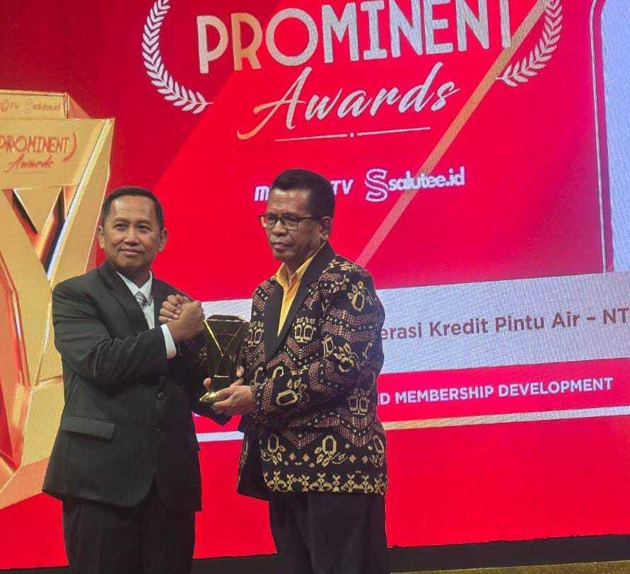  KSP Kopdit Pintu Air NTT Sabet Dua Penghargaan Nasional di Prominent Awards 2025