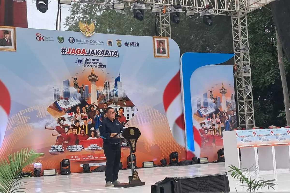  Pramono Anung Dorong Digitalisasi Transaksi di Seluruh Pasar Jakarta