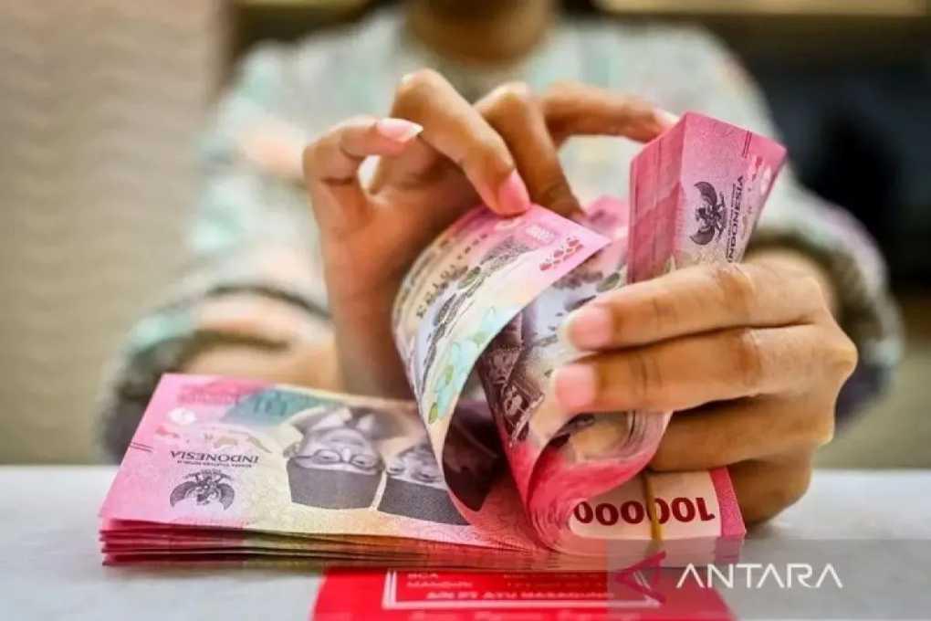  Rupiah Diprediksi Menguat Terbatas, Pasar Tunggu Sinyal The Fed dan BI