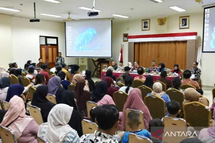  Warga Kebon Nanas Pertanyakan Legalitas Penertiban Rumah di Lahan TPU