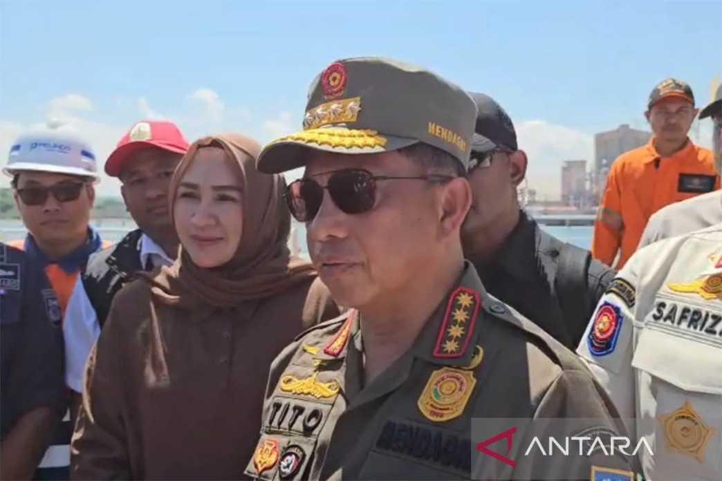  Pelabuhan Krueng Geukueh Jadi Pusat Distribusi Bantuan Banjir Aceh