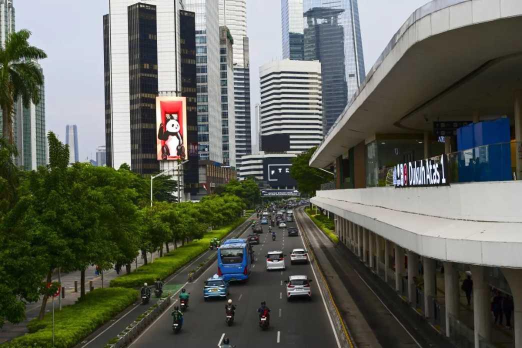  ADB Kucurkan Pinjaman 300 Juta Dolar untuk Bangun Jalan Tahan Bencana di Pesisir Selatan Jawa